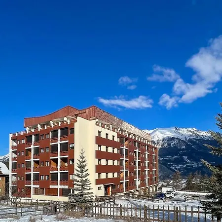 Apartment Les Alaris Enchastrayes