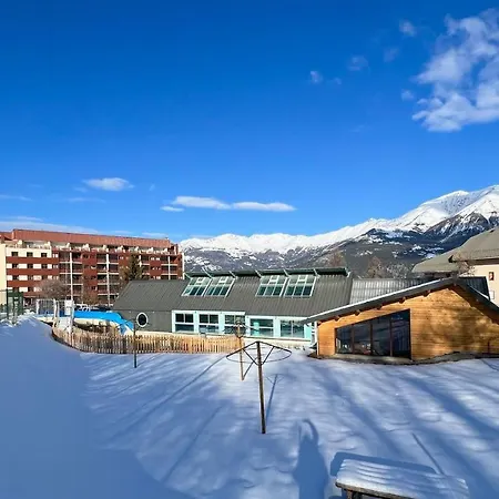 Apartment Les Alaris Enchastrayes